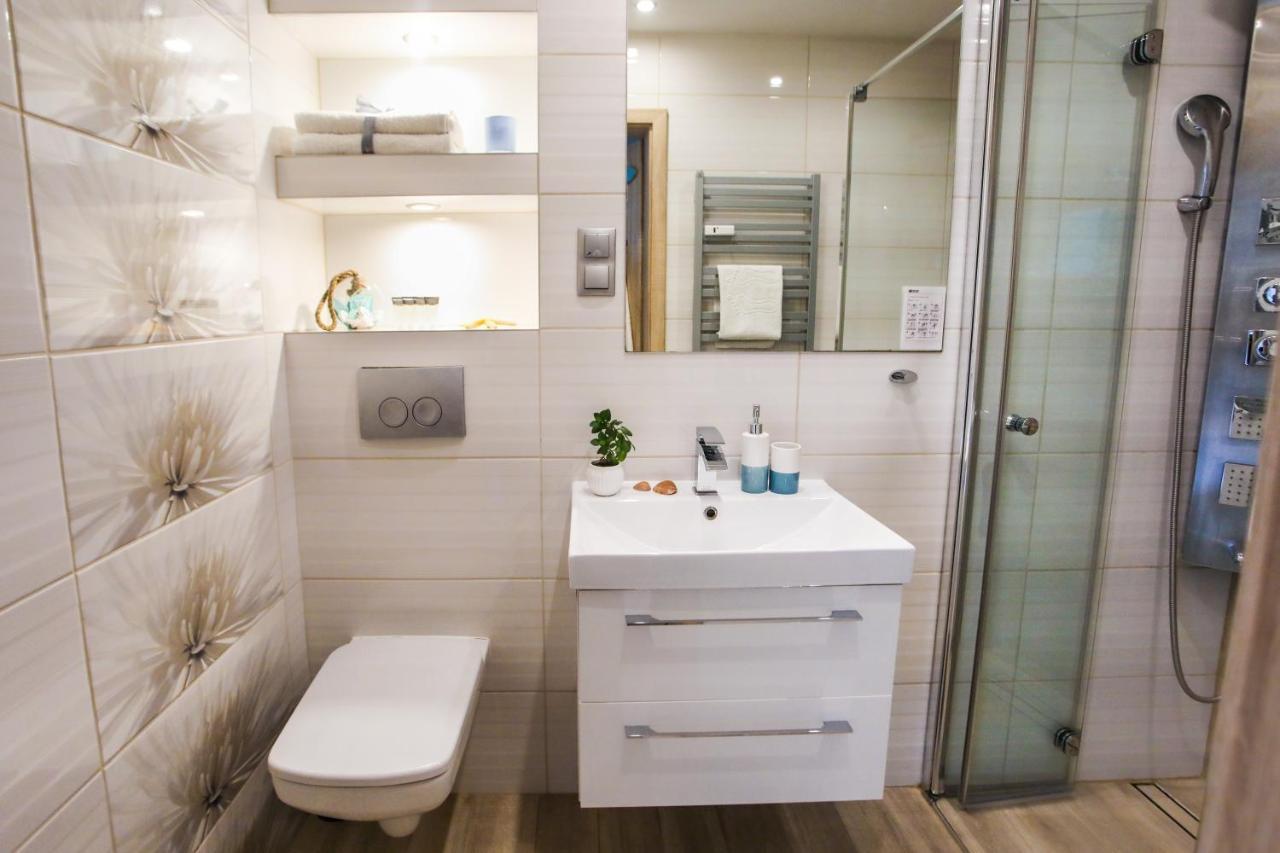Apartament Blekitno Na Bialym Wladyslawowo Ngoại thất bức ảnh