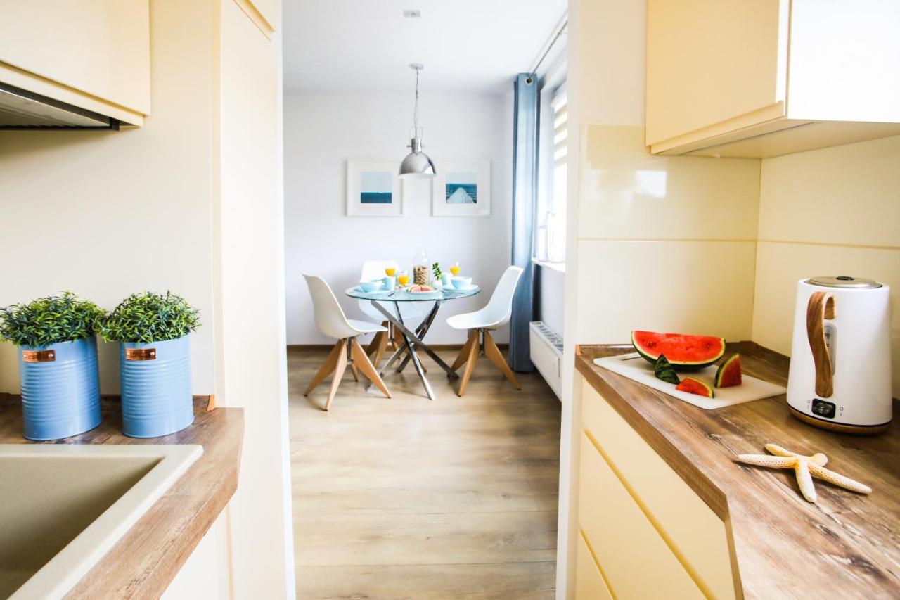 Apartament Blekitno Na Bialym Wladyslawowo Ngoại thất bức ảnh