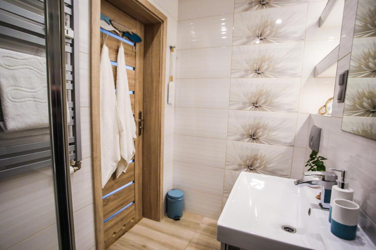 Apartament Blekitno Na Bialym Wladyslawowo Ngoại thất bức ảnh